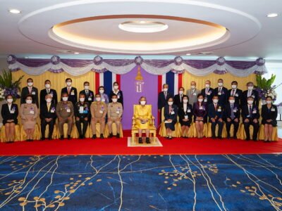 Read more about the article ศูนย์ความเป็นเลิศด้านฟิสิกส์ ร่วมเฝ้าฯ รับเสด็จ สมเด็จพระกนิษฐาธิราชเจ้า กรมสมเด็จพระเทพรัตนราชสุดาฯ สยามบรมราชกุมารี ในโอกาสเสด็จพระราชดำเนินเป็นการส่วนพระองค์เป็นองค์ประธานในพิธีเปิดการประชุมวิชาการ Siam Physics Congress ครั้งที่ 19